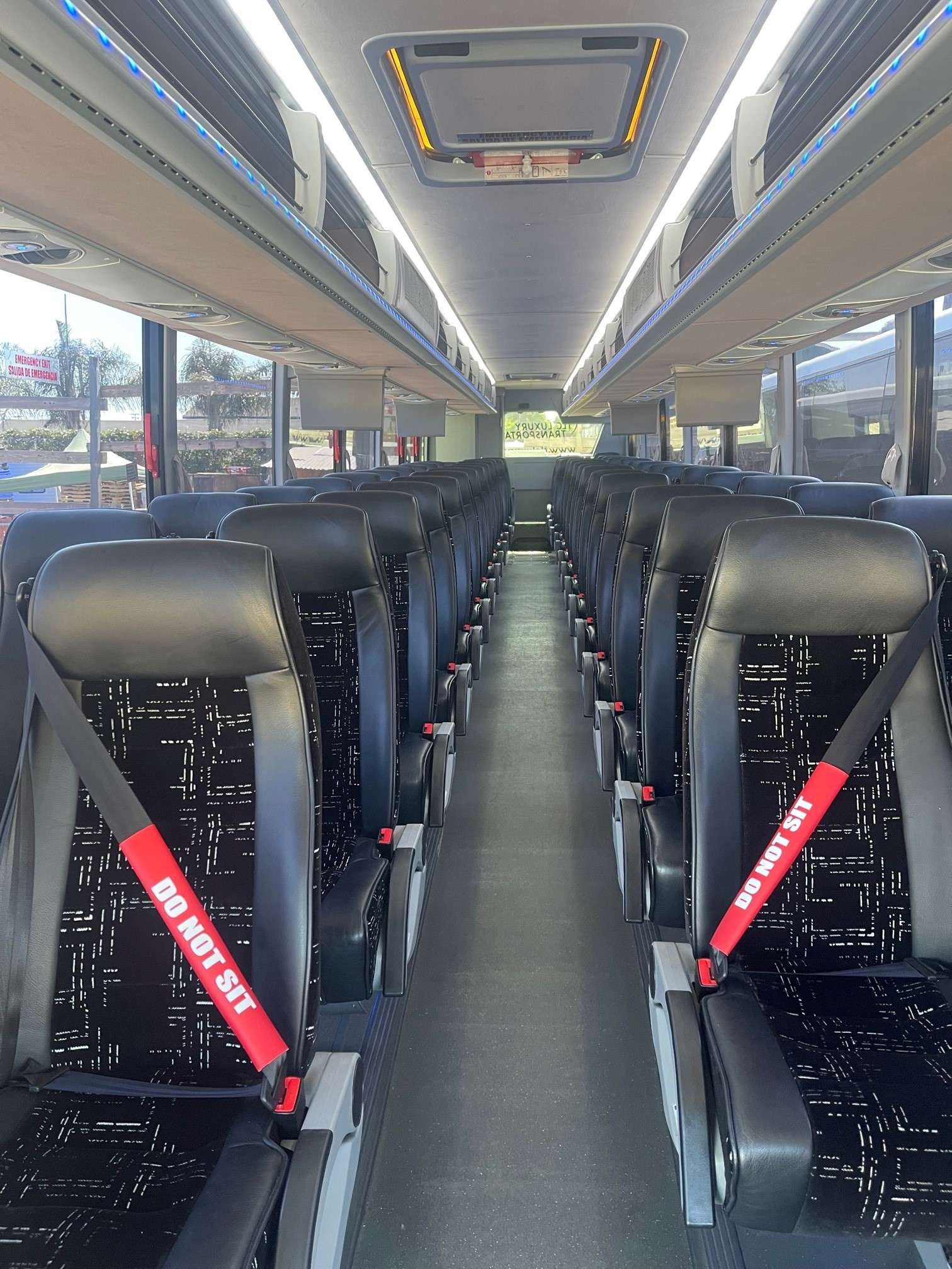 Group tour vs private tour LA